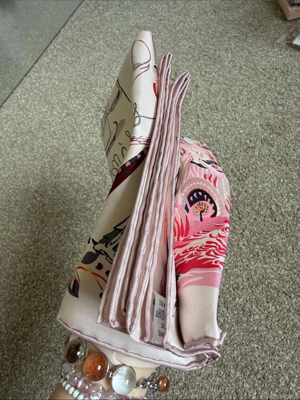 Hermes Emile et Une Nuit scarf 90, 100% silk, NEW, Rose Thé / Vert / Prune - Picture 7 of 11